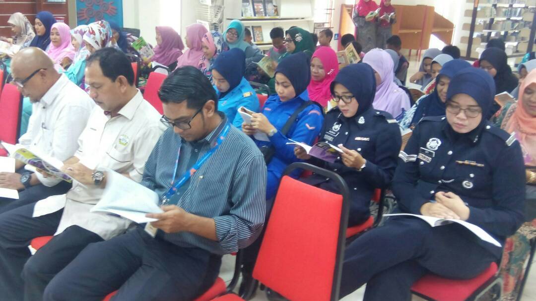IMG-20180424-WA0118 hari buku 2018 baca polis